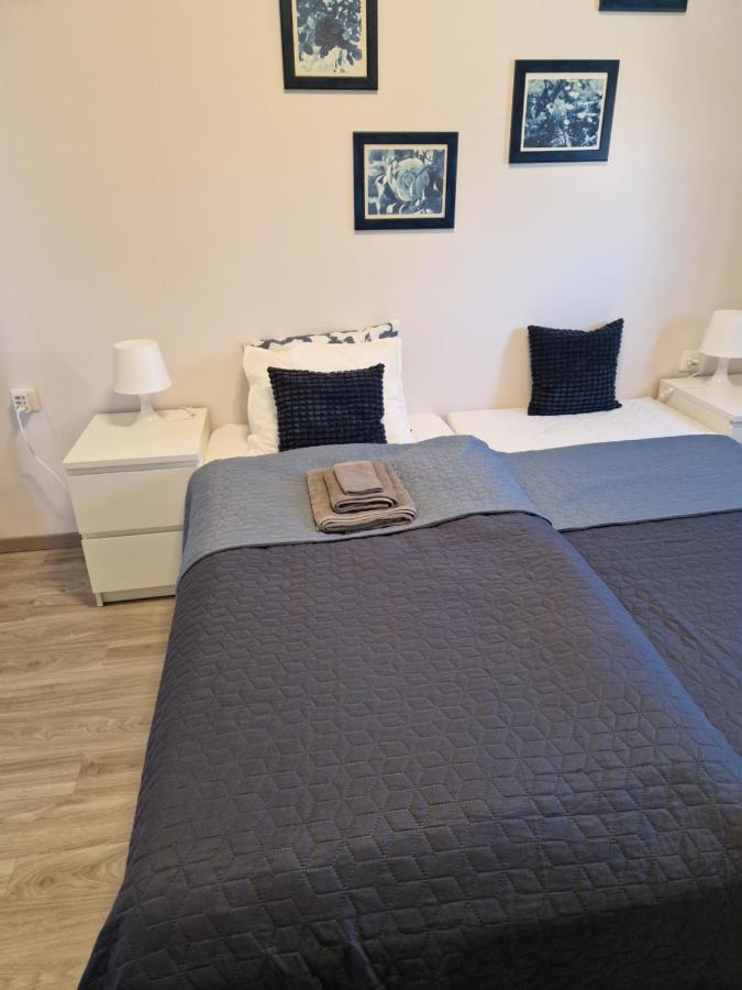 White House Apartman Budapest Esterno foto