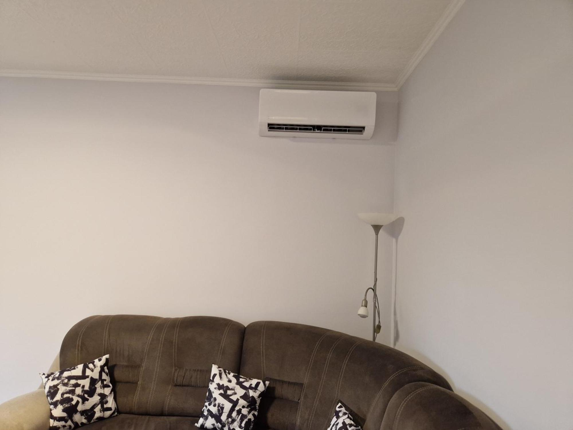 White House Apartman Budapest Esterno foto